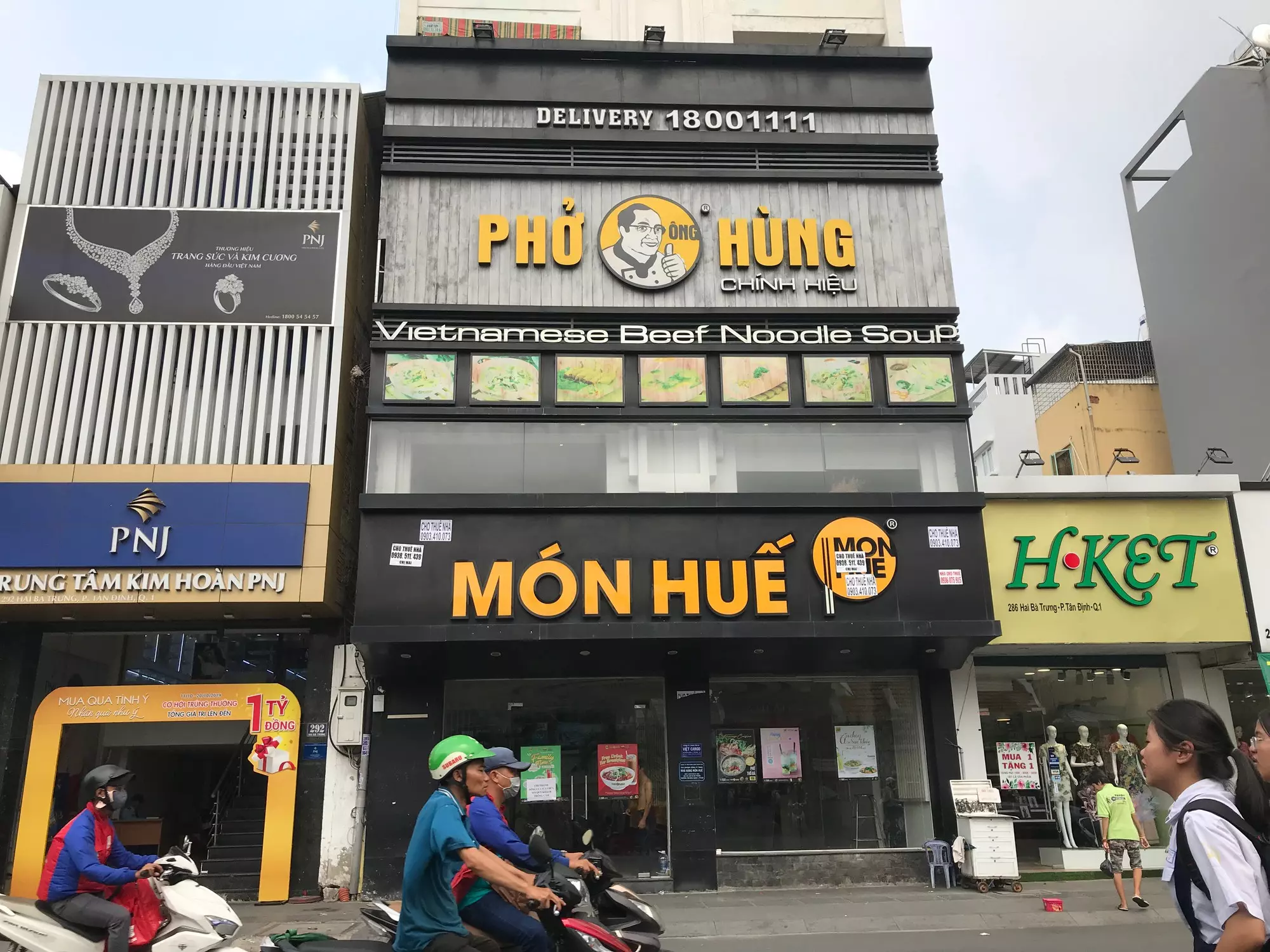 nha-hang-mon-hue-pha-san nhà hàng món huế phá sản