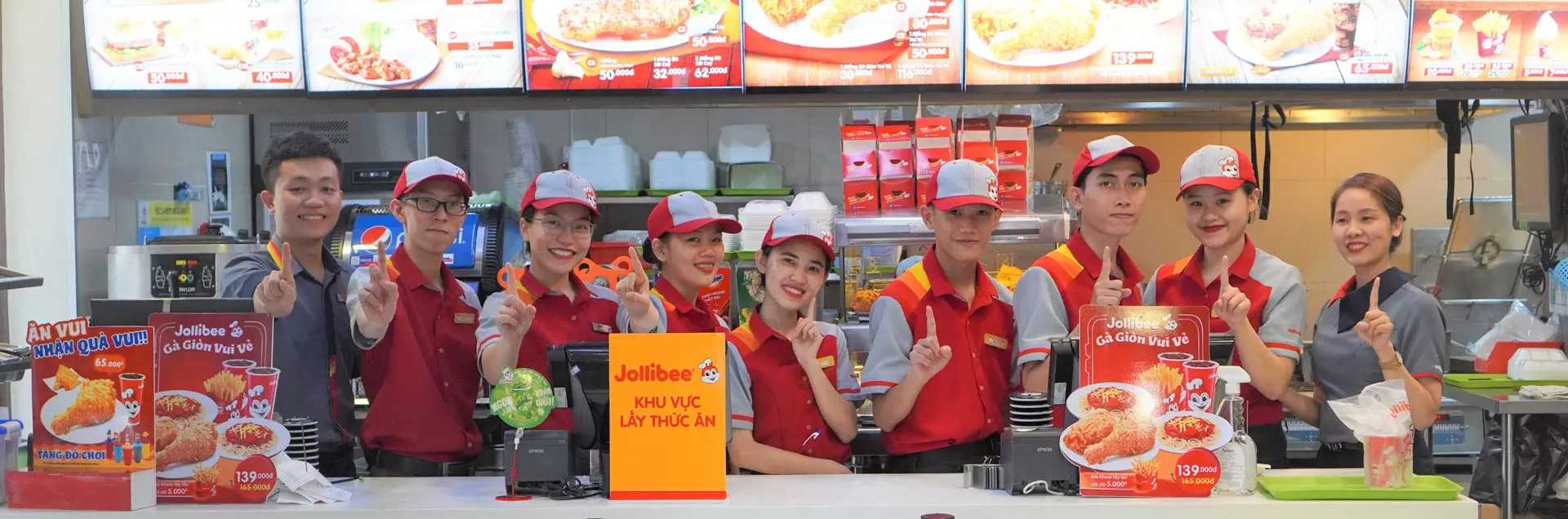 nhan-vien-cua-jollibee nhân viên của jollibee