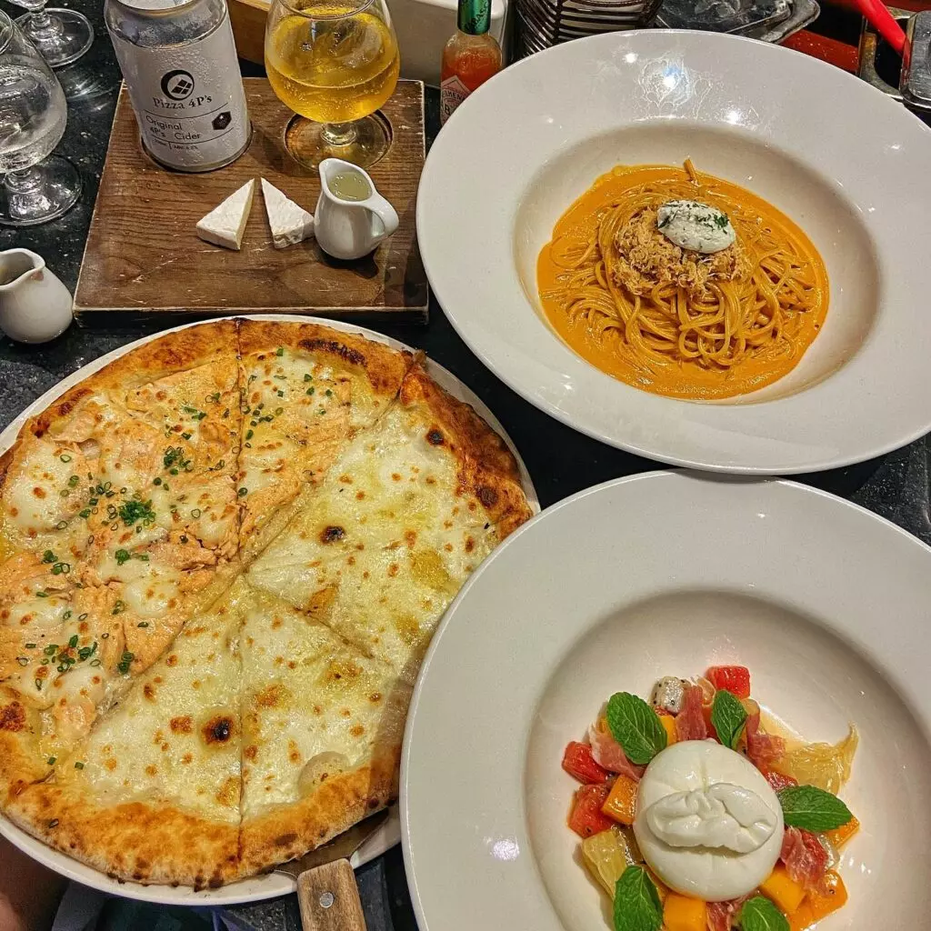 sản phẩm đặc trưng của pizza 4p's