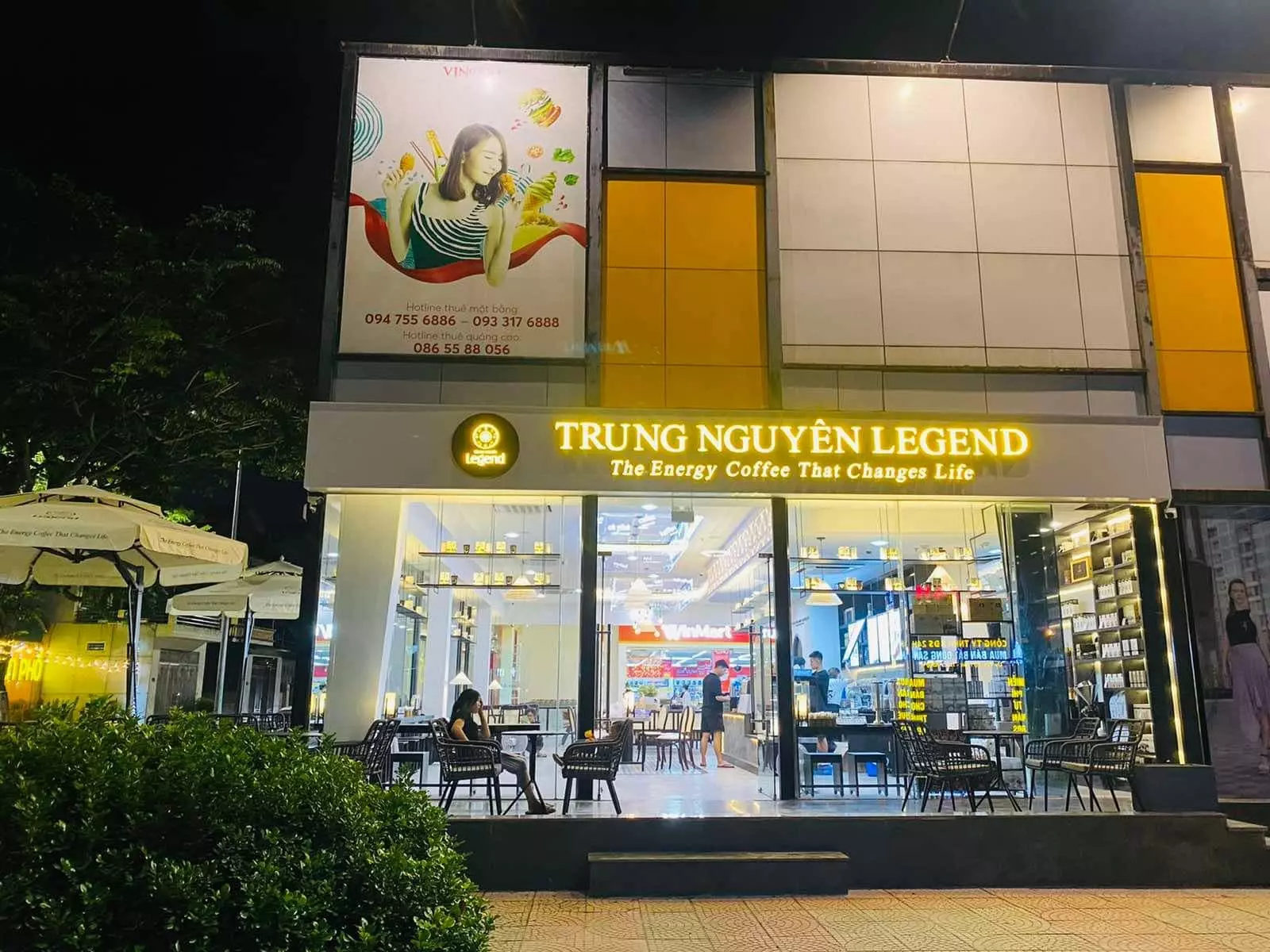 cửa hàng trung nguyên legend