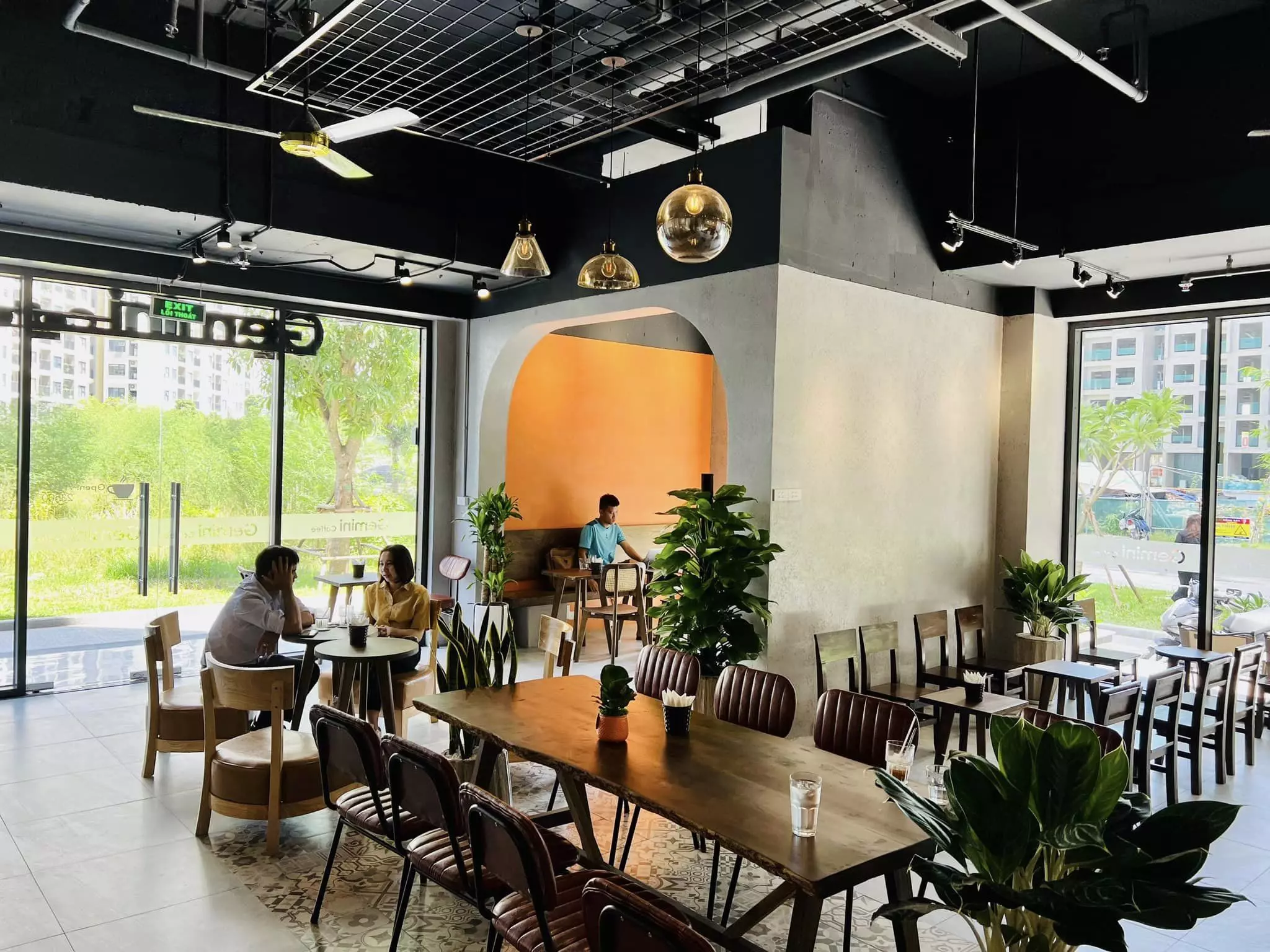 mô hình nhượng quyền cafe