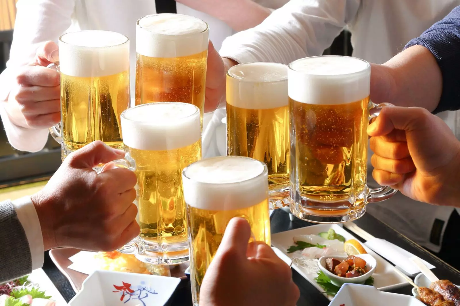 tệp khách hàng mô hình kinh doanh bia