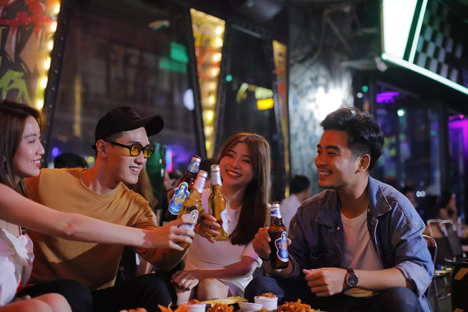 giới trẻ yêu thích bia tiger