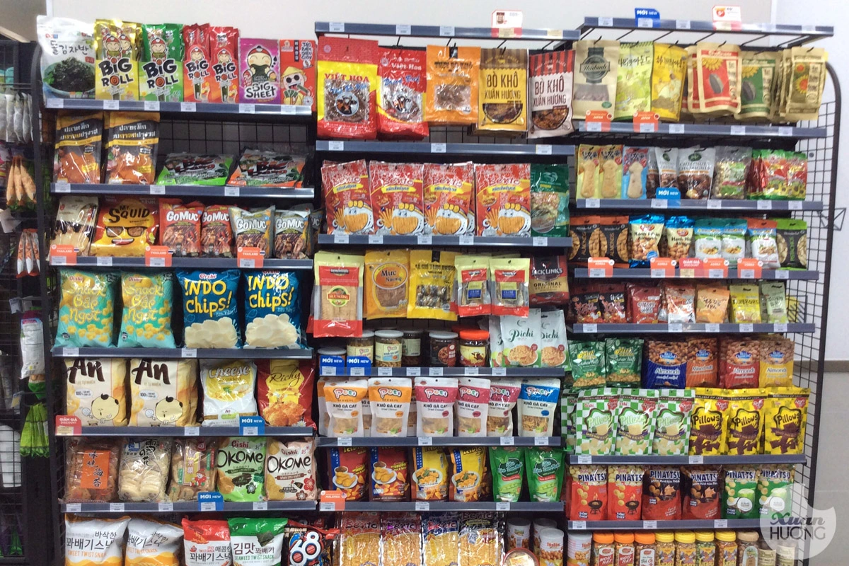 bánh kẹo tại circle k