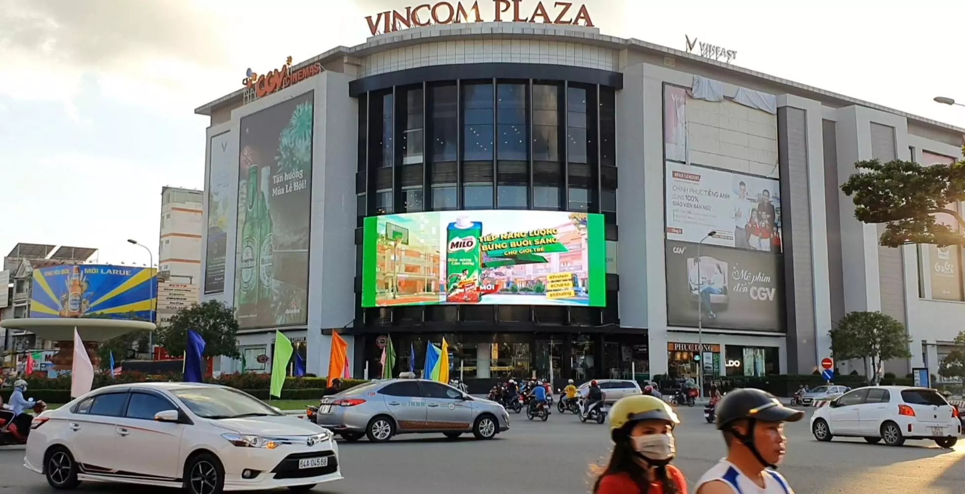 quảng cáo milo billboard