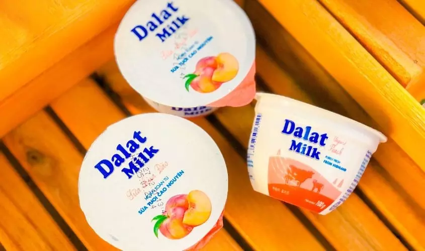 sua-chua-dalat-milk-vi-dao sữa chua dalat milk vị đào