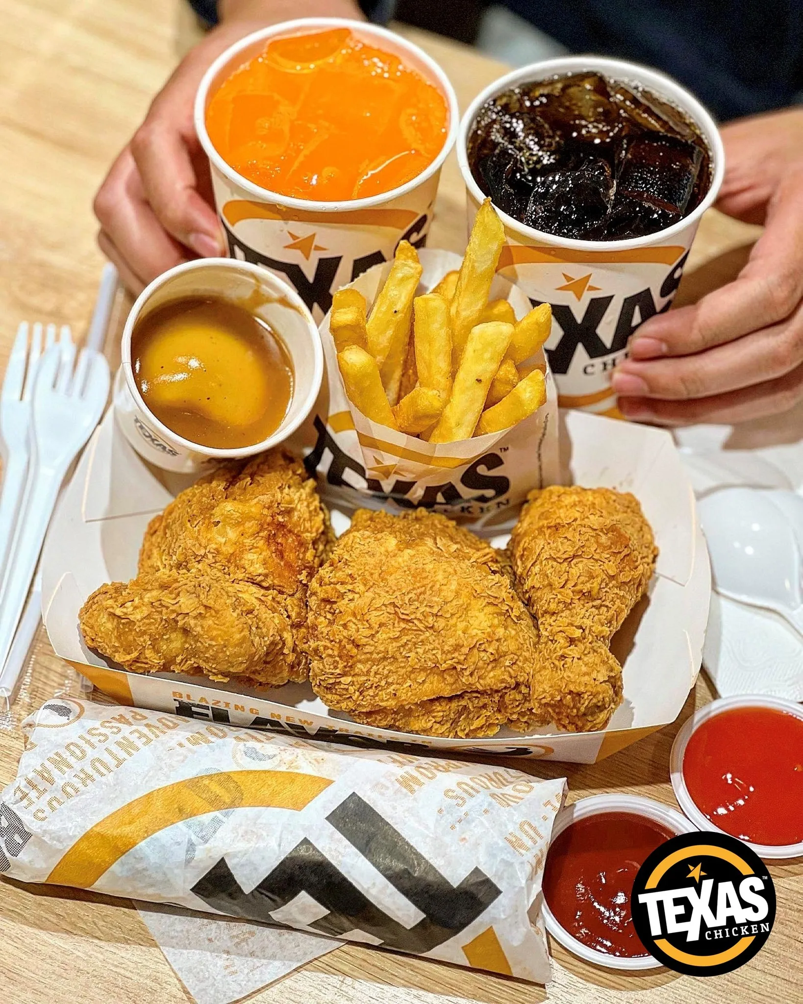 texas chicken có nhiều đối thủ cạnh tranh lớn trong lĩnh vực